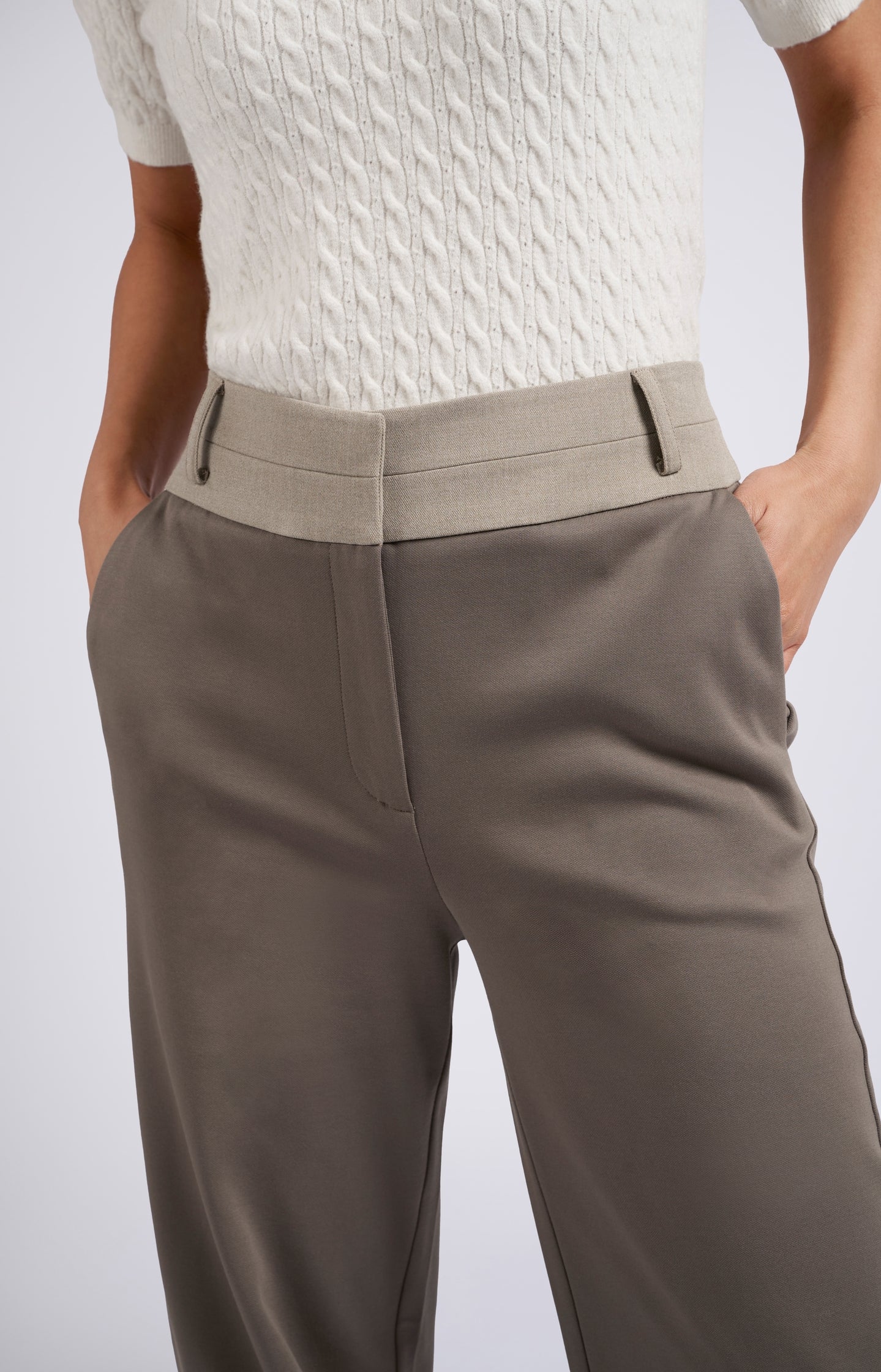 Jersey pants with wide legs, waistband and pockets