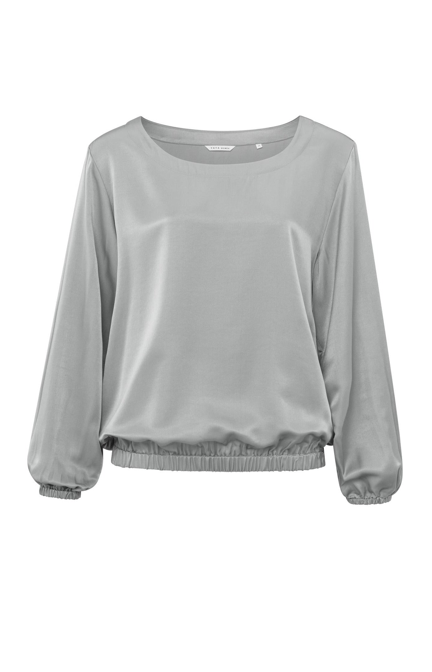 Top with long sleeves, regular fit and a round neck