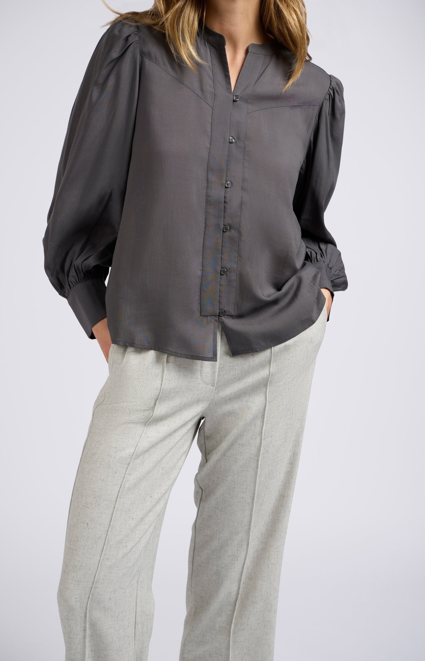 Blouse with long balloon sleeves and buttons