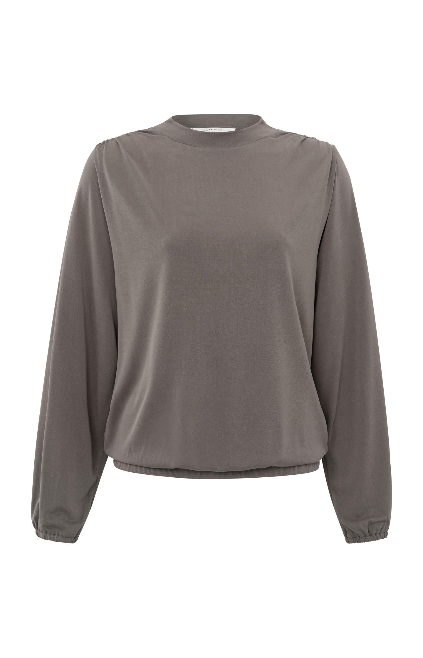 Flowing jersey top with long sleeves and round neck