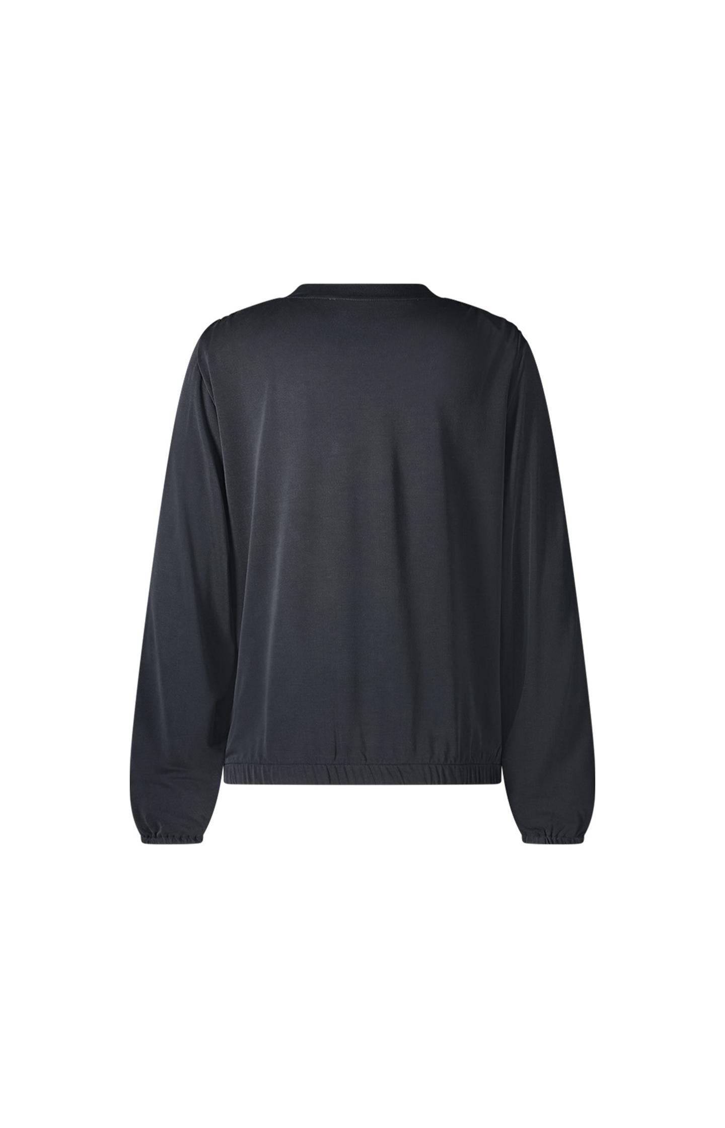 Flowing jersey top with long sleeves and round neck